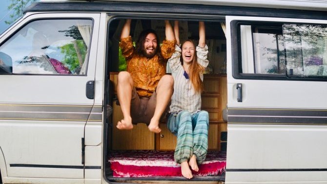 Vegtravelbuddies’ Interview with Sophie and Paul from Vegan on Board