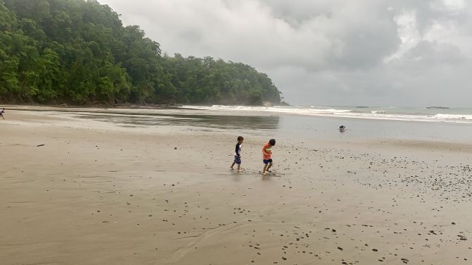 Vegan Travel Costa Rica: Of Food, Nature, and Adventures