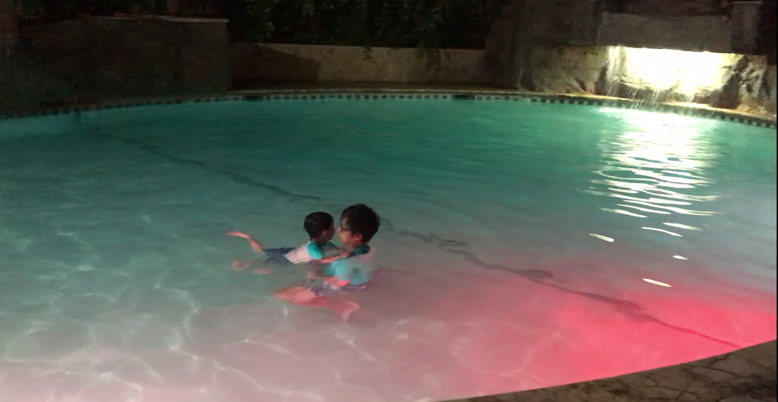 night swimming_vegtravelbuddies